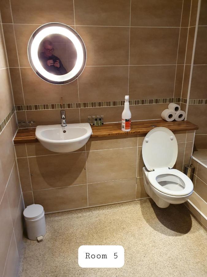 Halfway House Inn Kingsand Bagian luar foto